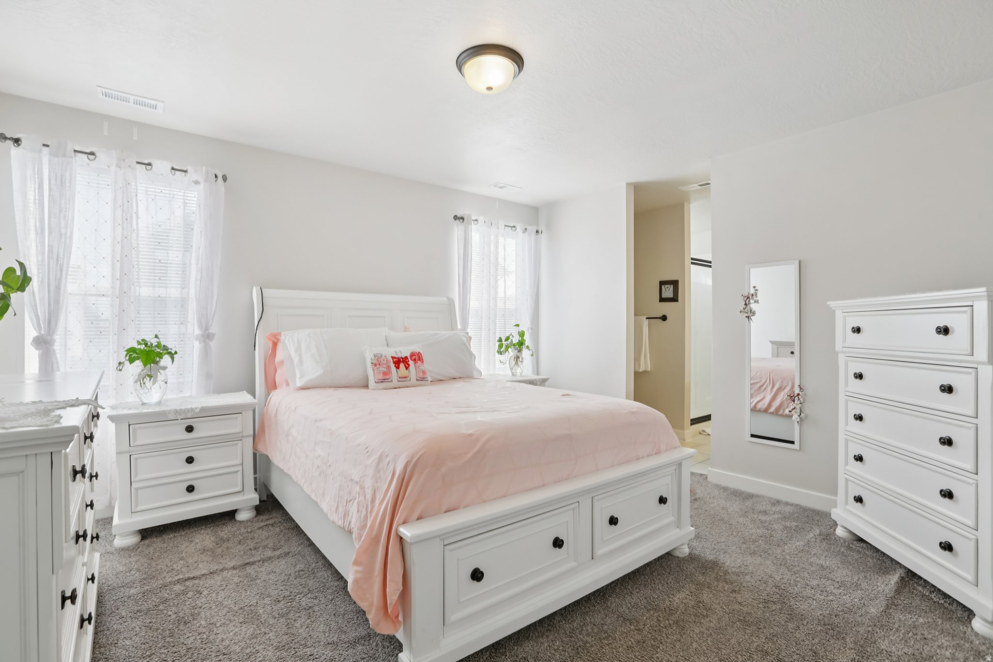 SALT POINT - Residential