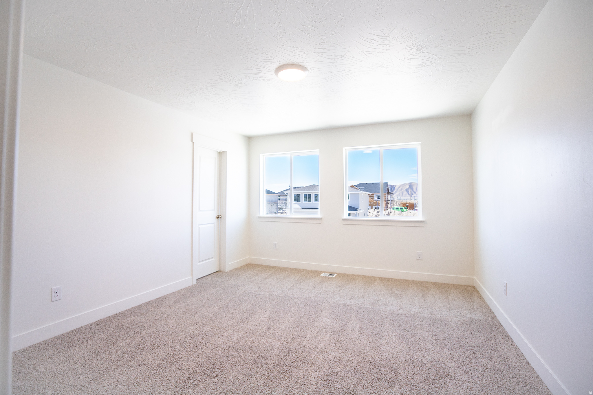 ARROWHEAD SPRINGS - Residential