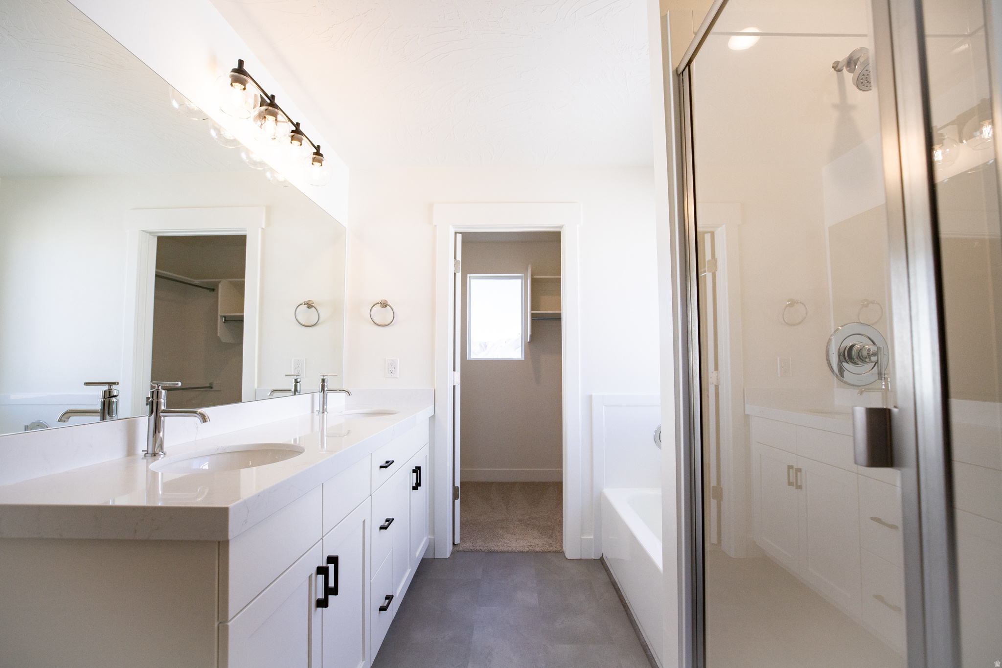 ARROWHEAD SPRINGS - Residential