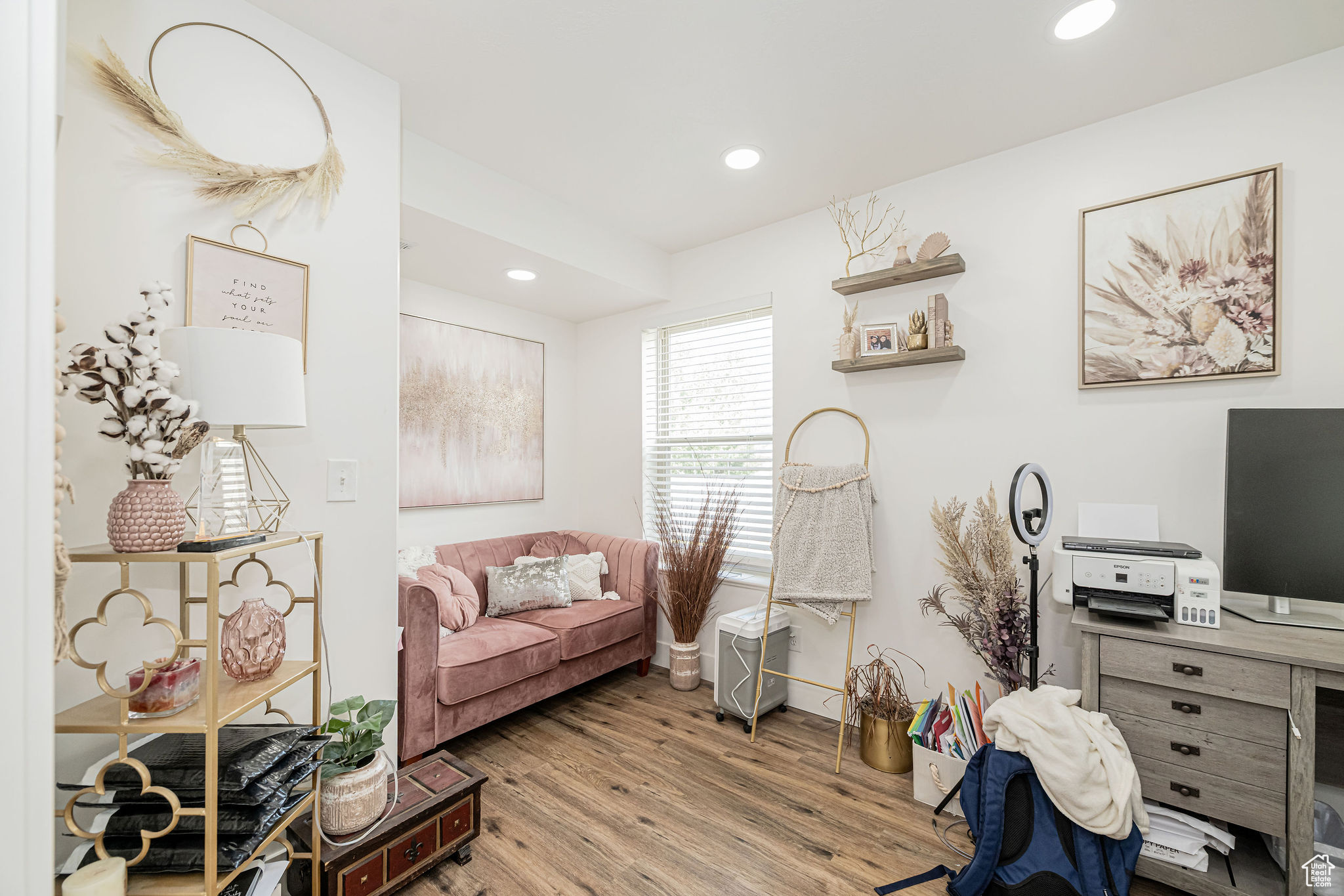 SOUTHRIDGE ACRES - Residential