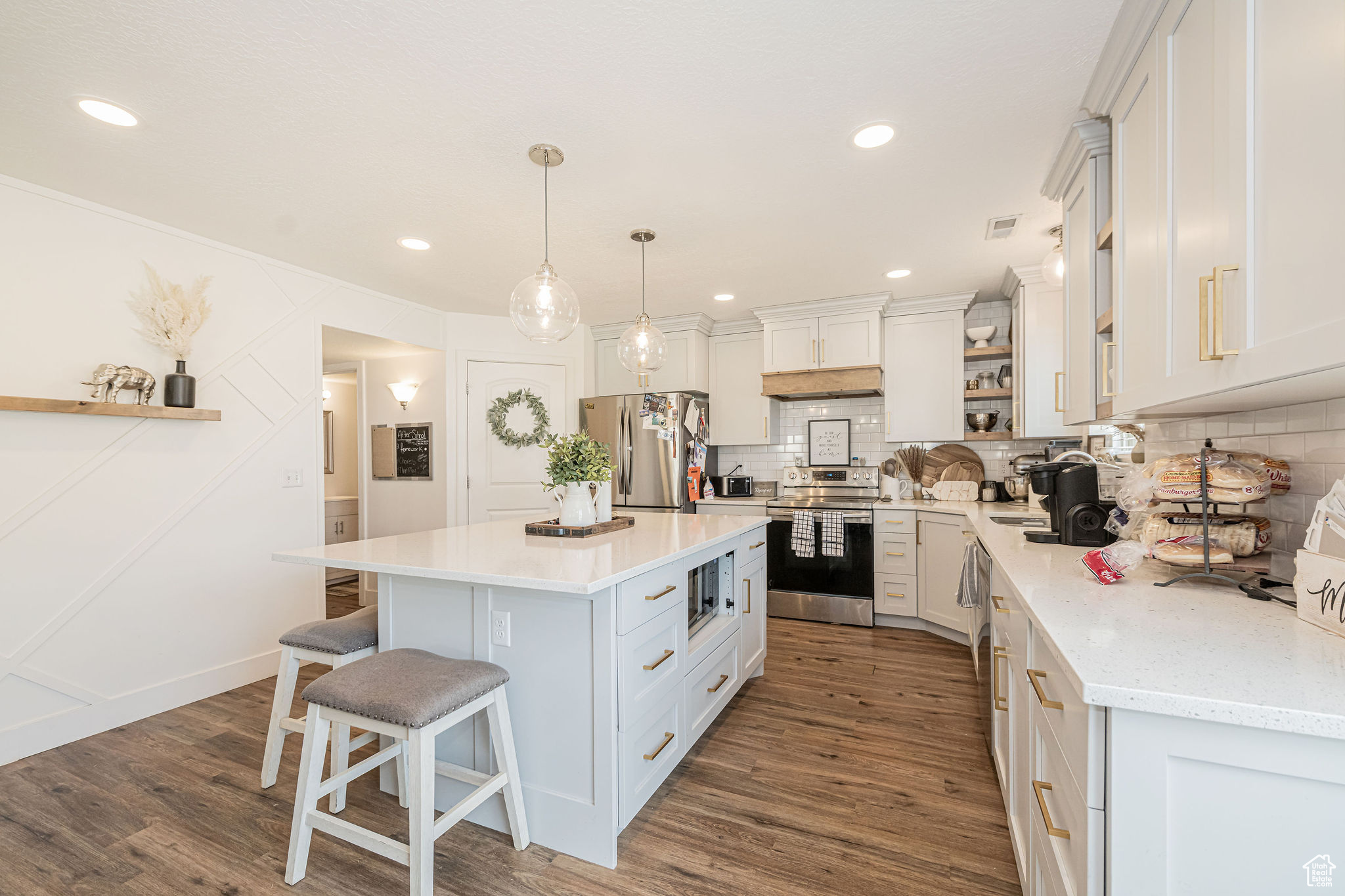 SOUTHRIDGE ACRES - Residential