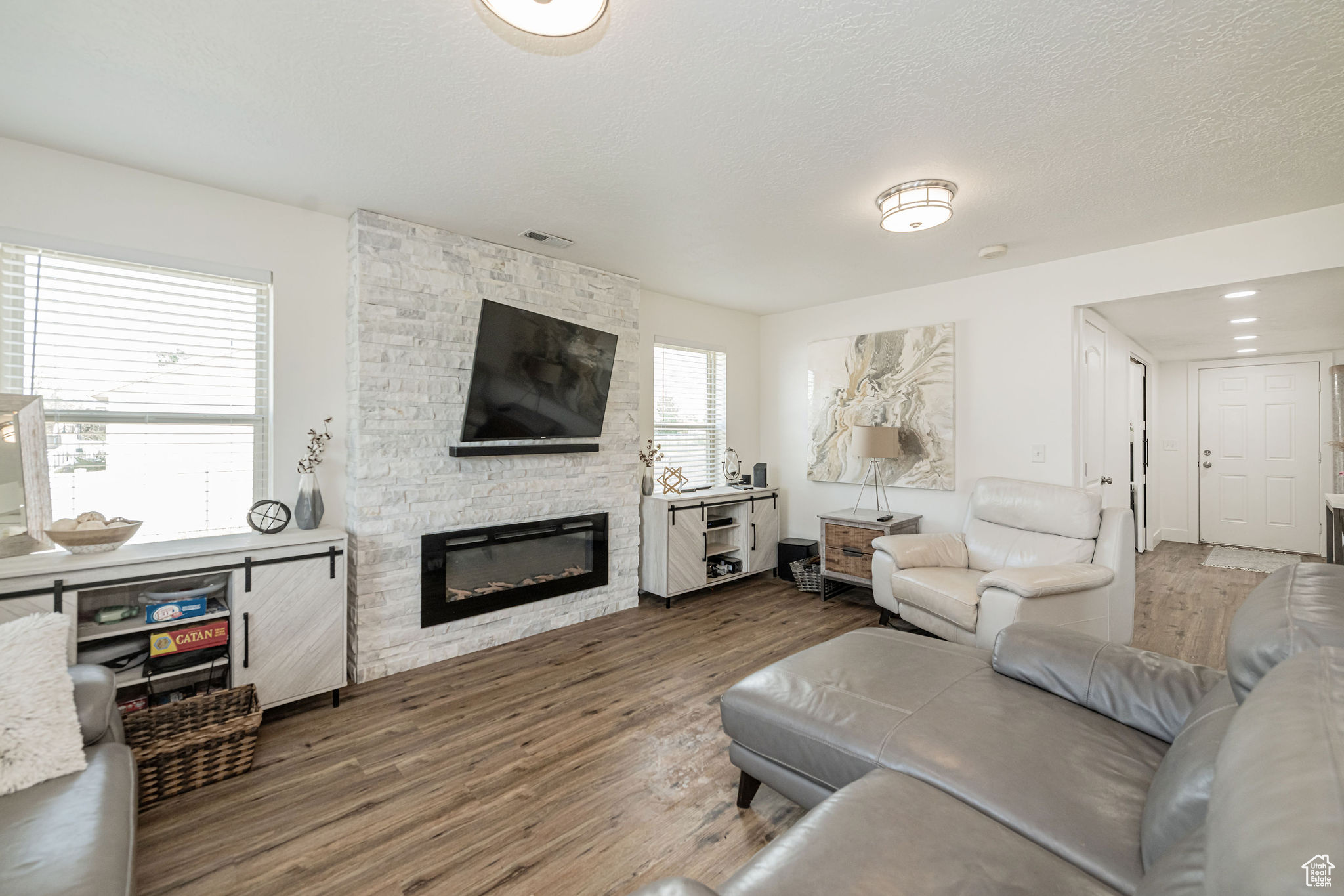SOUTHRIDGE ACRES - Residential