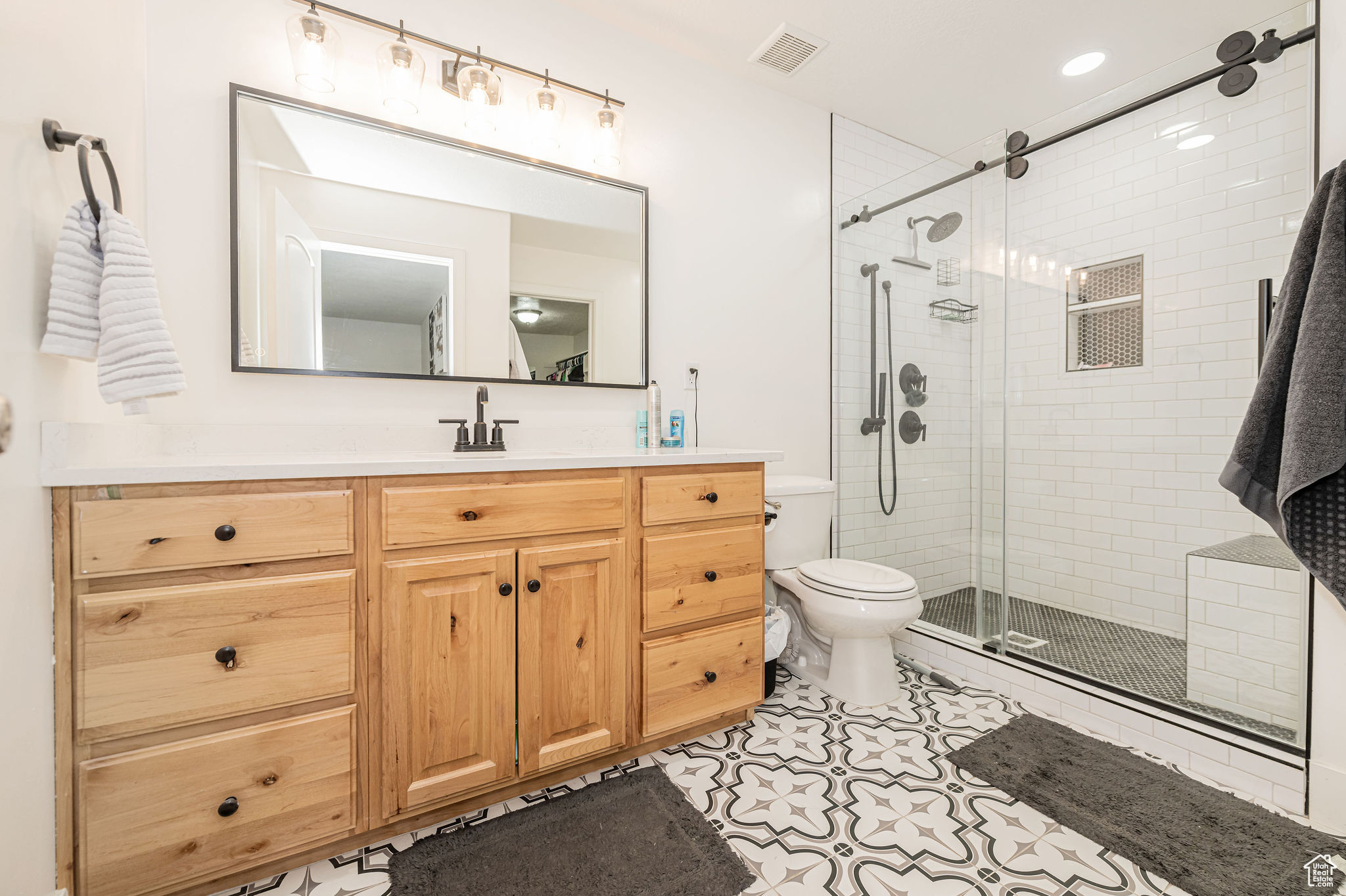 SOUTHRIDGE ACRES - Residential