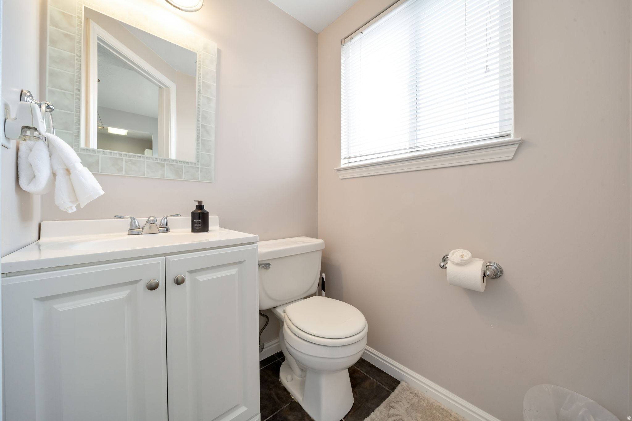 PLEASANT GREEN CONDO - Residential