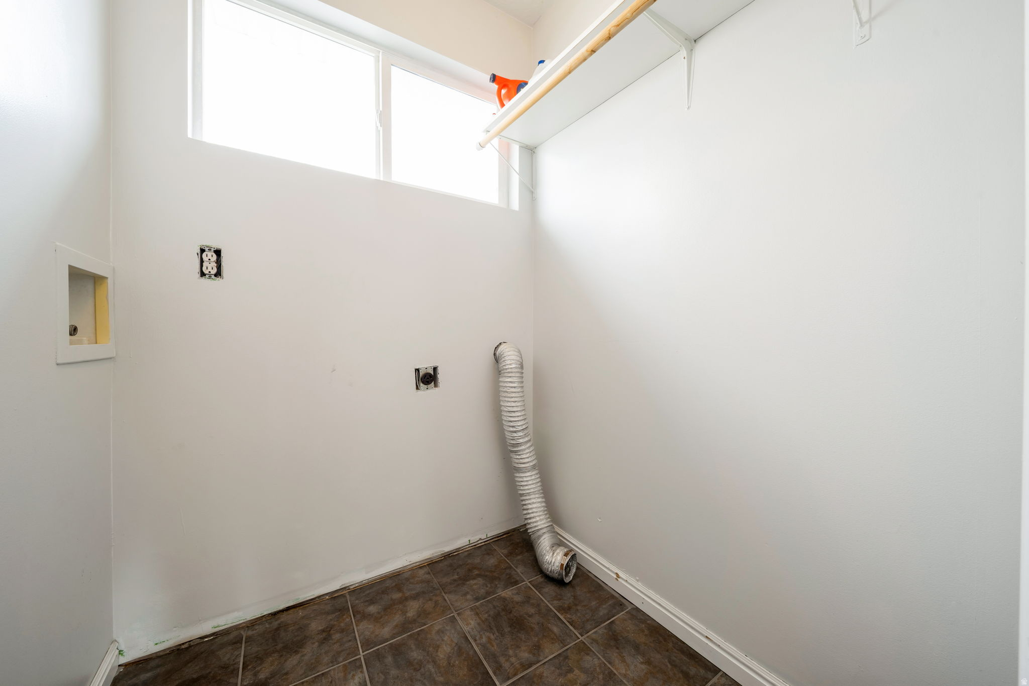 PLEASANT GREEN CONDO - Residential