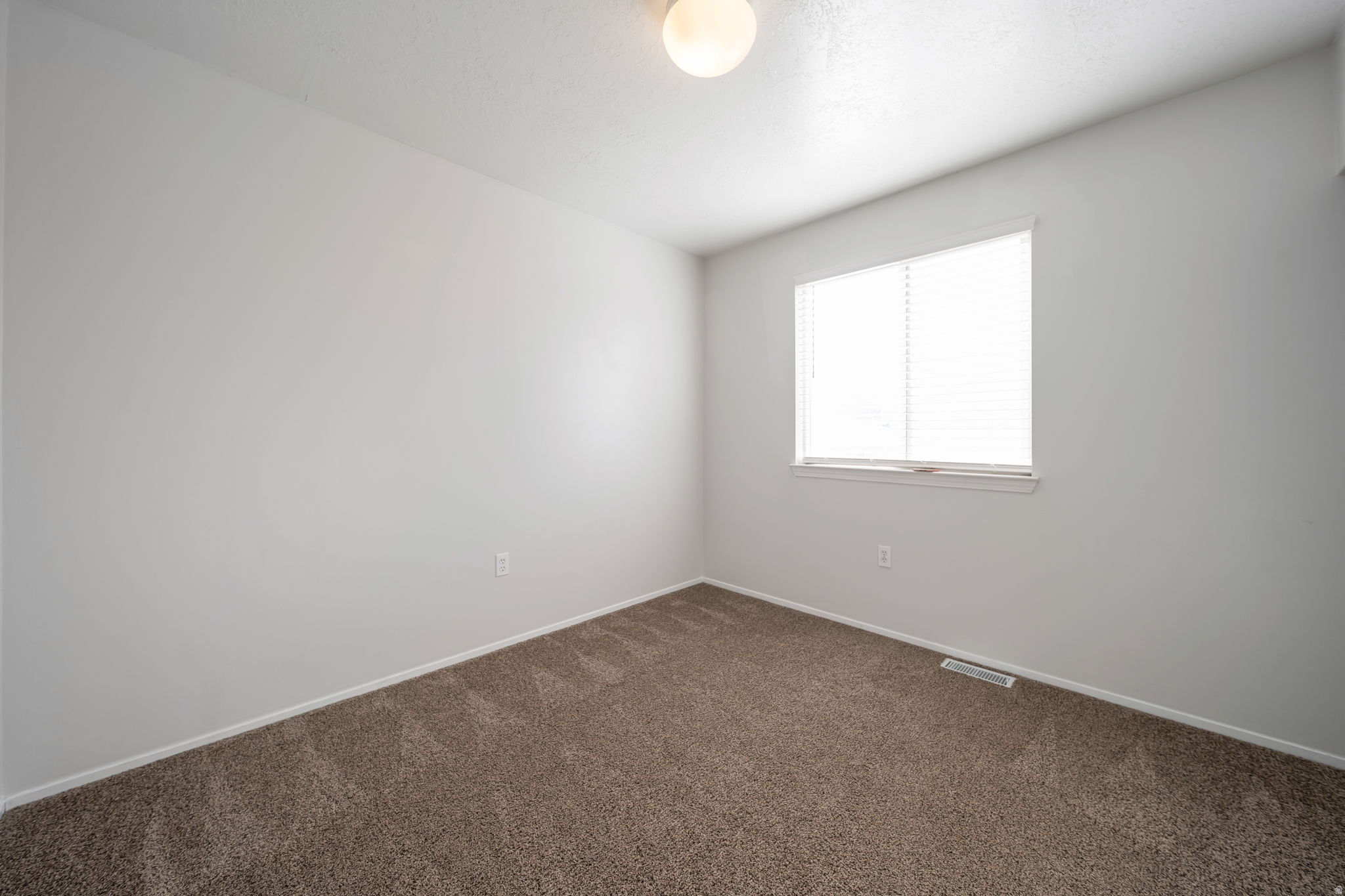 PLEASANT GREEN CONDO - Residential