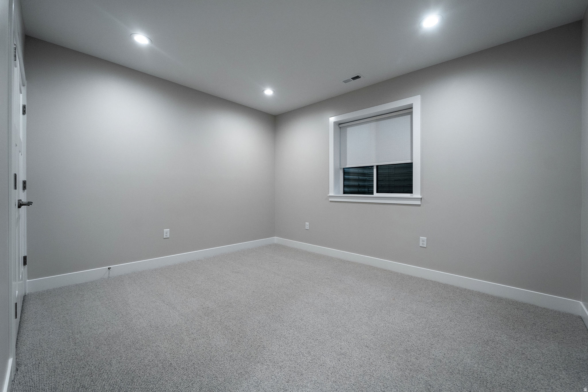 BEACON POINTE - Residential