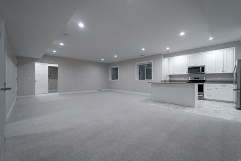 Tiny photo for 733 W LIGHTHOUSE DR, Saratoga Springs, UT 84045 (MLS # 2124741)