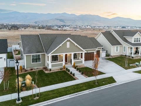 Tiny photo for 733 W LIGHTHOUSE DR, Saratoga Springs, UT 84045 (MLS # 2124741)