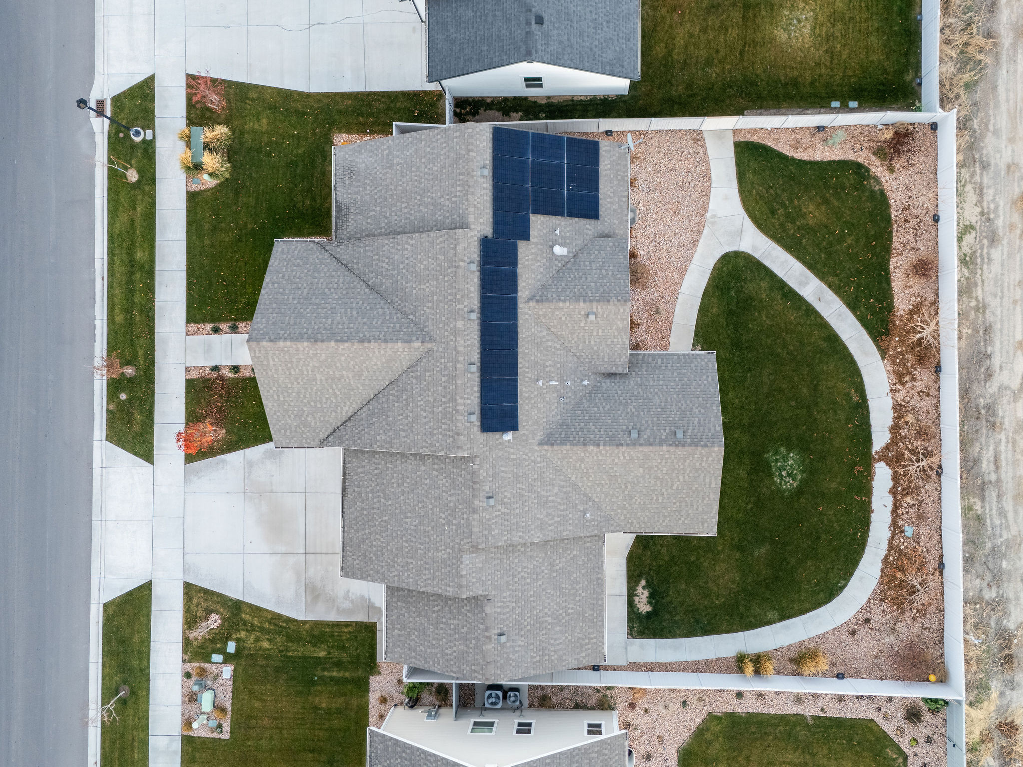 BEACON POINTE - Residential