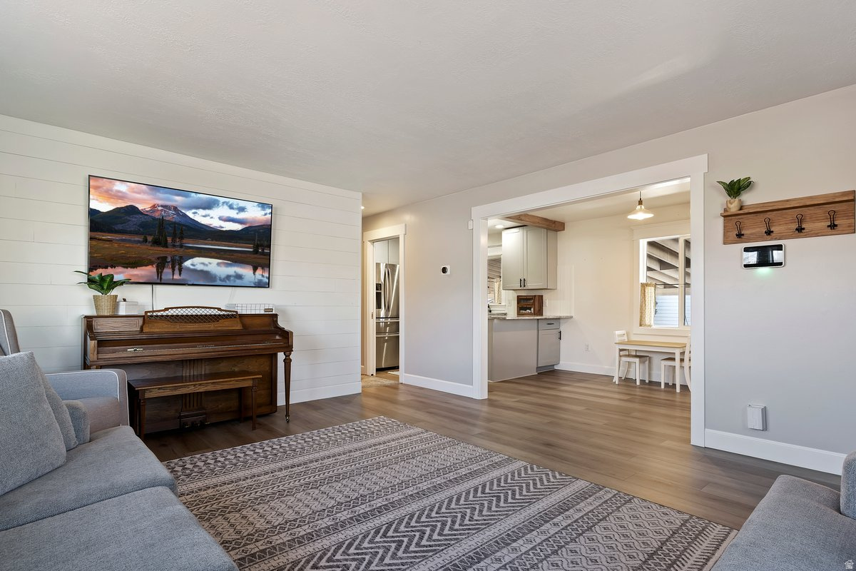 WASHINGTON TERR - Residential