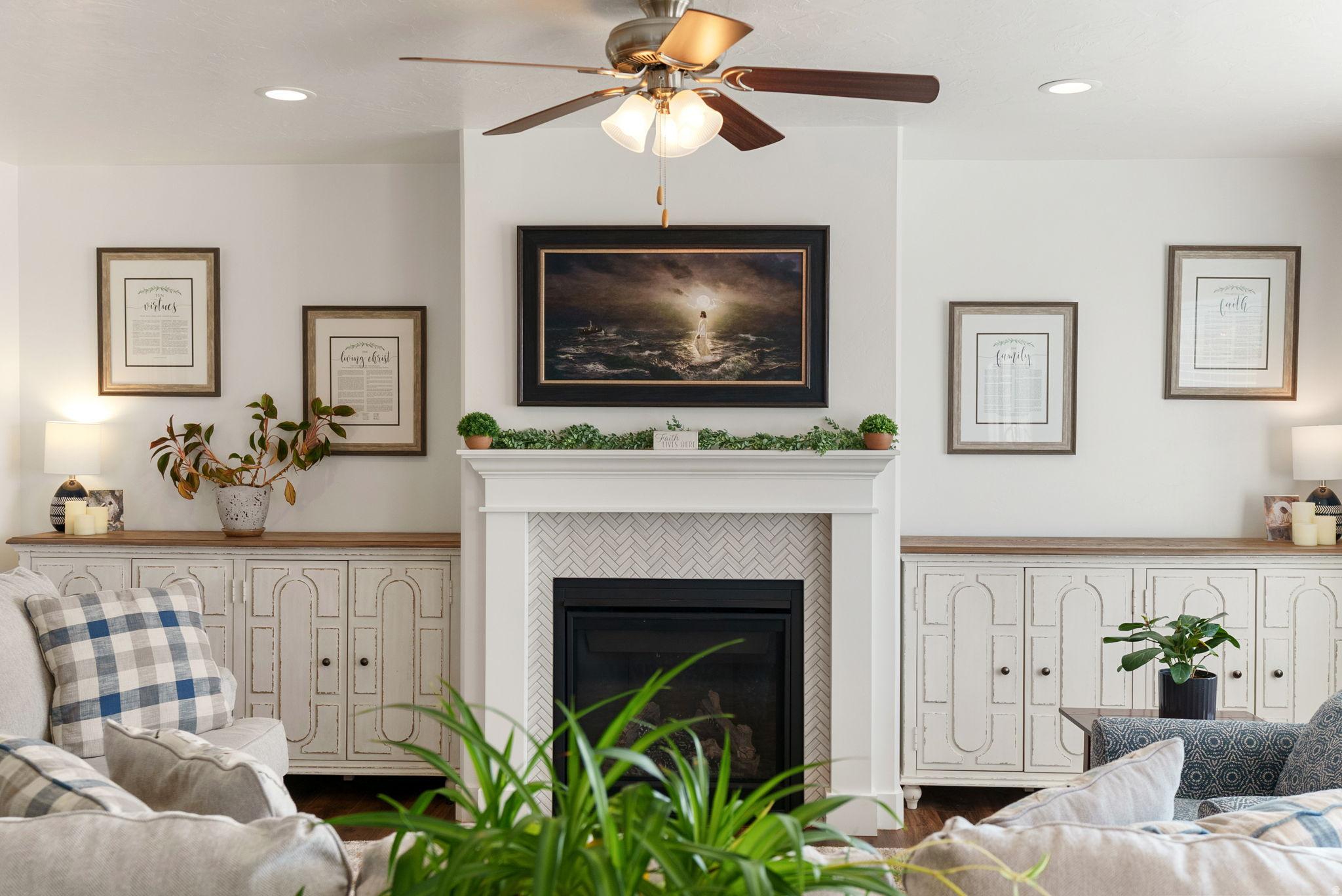 ELK RIDGE - Residential