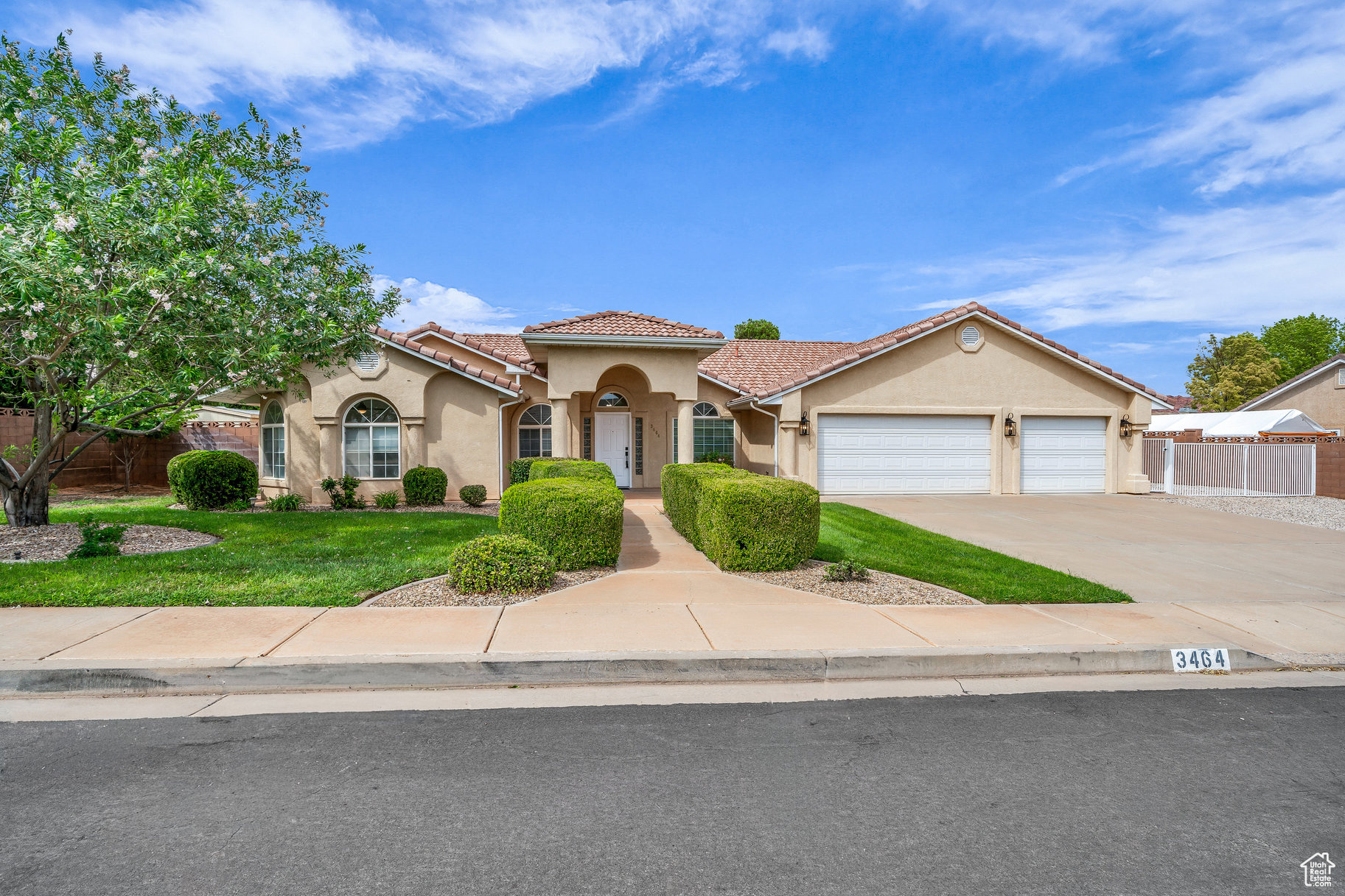 ARROWHEAD MESA - Residential