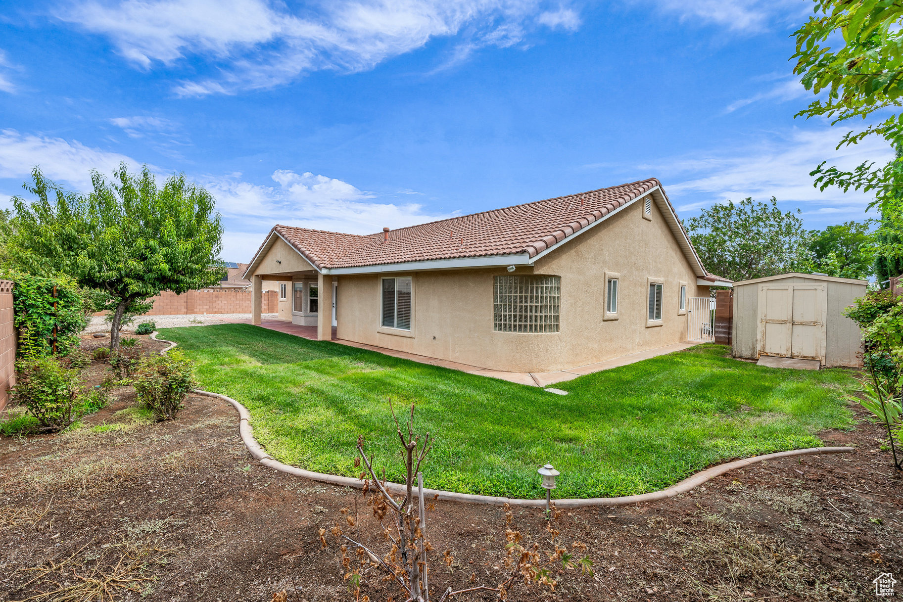 ARROWHEAD MESA - Residential