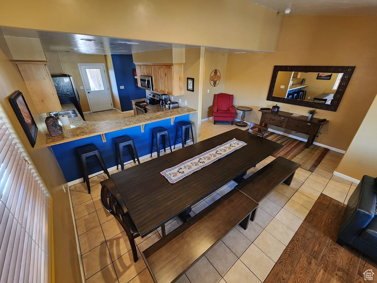 TIERRA DEL SOL - Residential Income