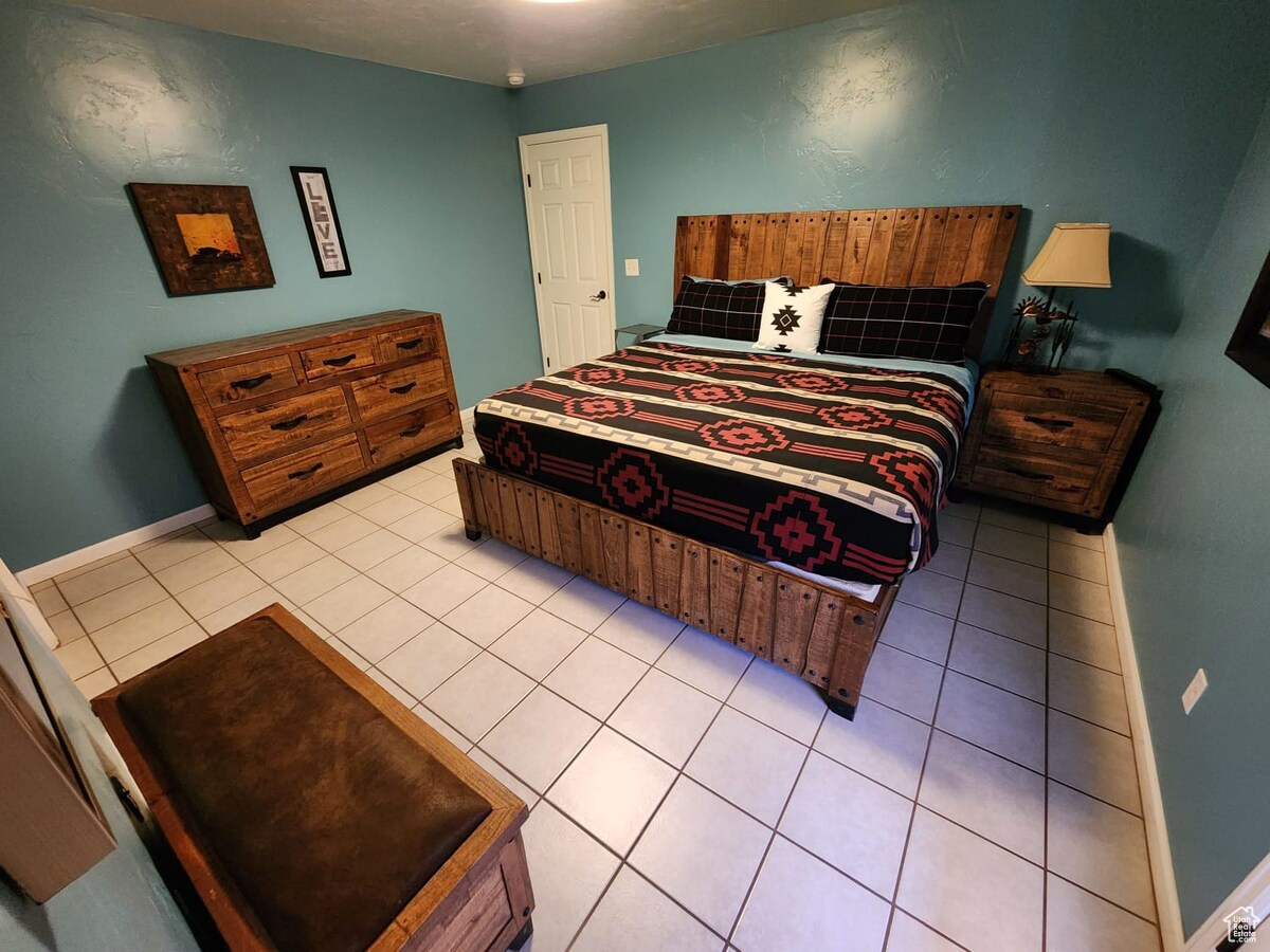 TIERRA DEL SOL - Residential Income