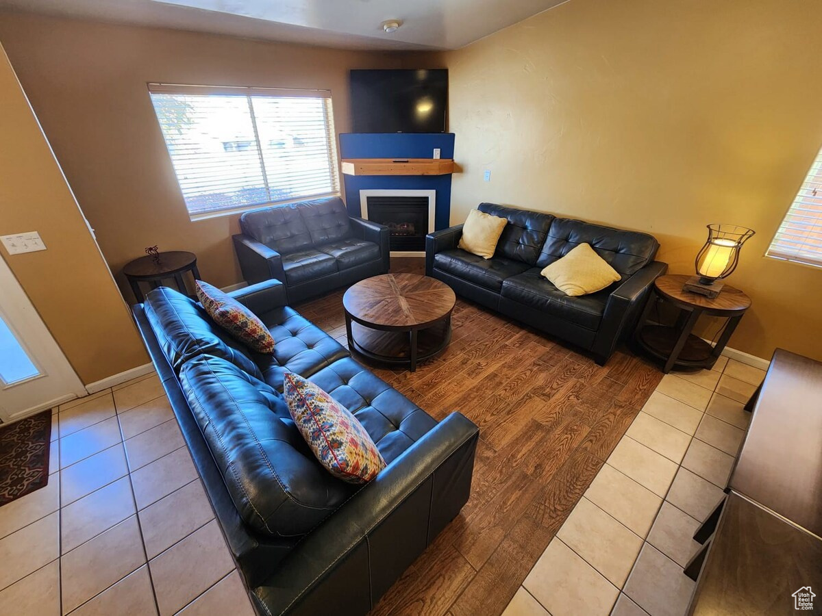 TIERRA DEL SOL - Residential Income