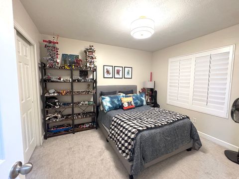 Tiny photo for 1503 DAYLILY CIR, Farmington, UT 84025 (MLS # 2142349)