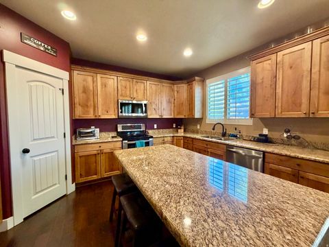 Tiny photo for 3086 N 1075 W, Pleasant View, UT 84414 (MLS # 2152893)