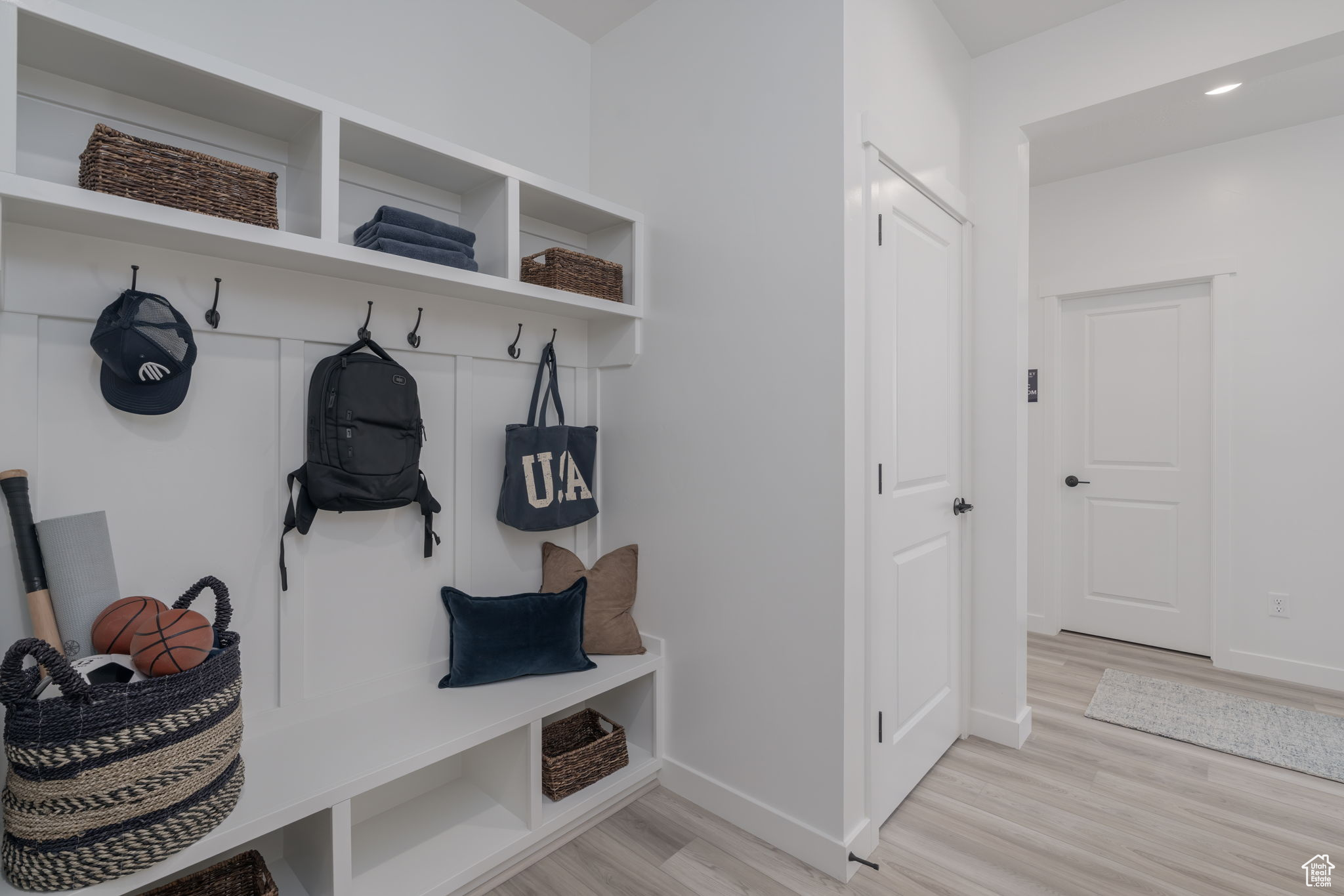 RESERVE AT PINNACLES AT EAGLE MOUNTAIN - Residential