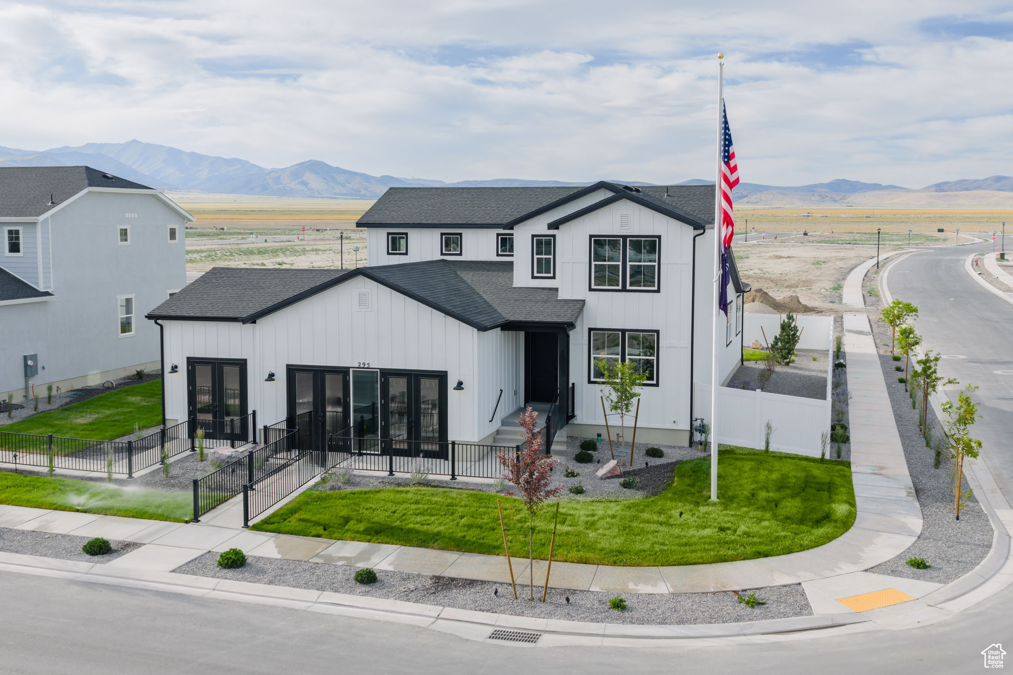 RESERVE AT PINNACLES AT EAGLE MOUNTAIN - Residential