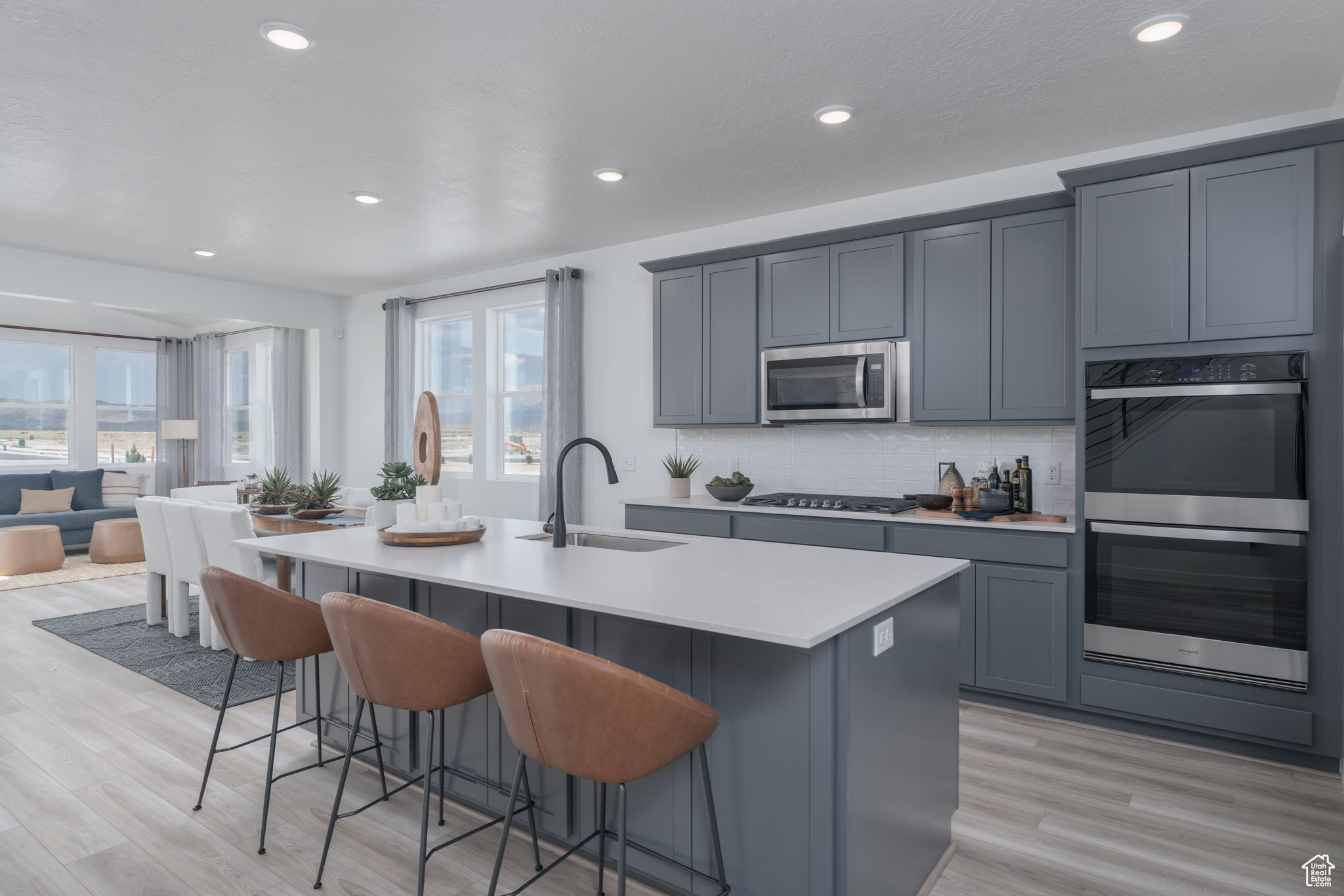 RESERVE AT PINNACLES AT EAGLE MOUNTAIN - Residential