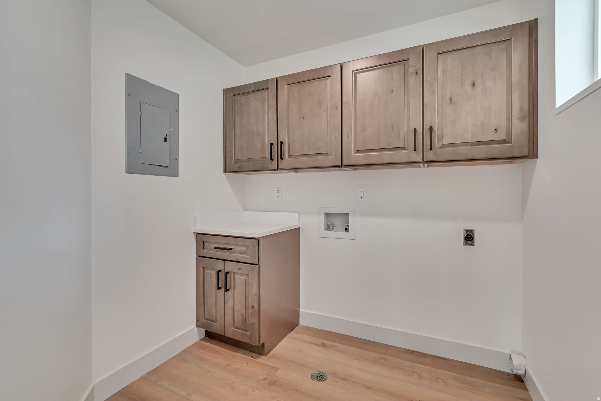 BROOKHAVEN - Residential Income