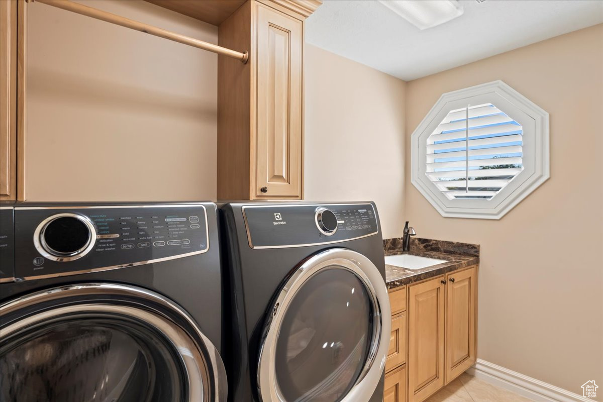 COVE ESTATES - Residential