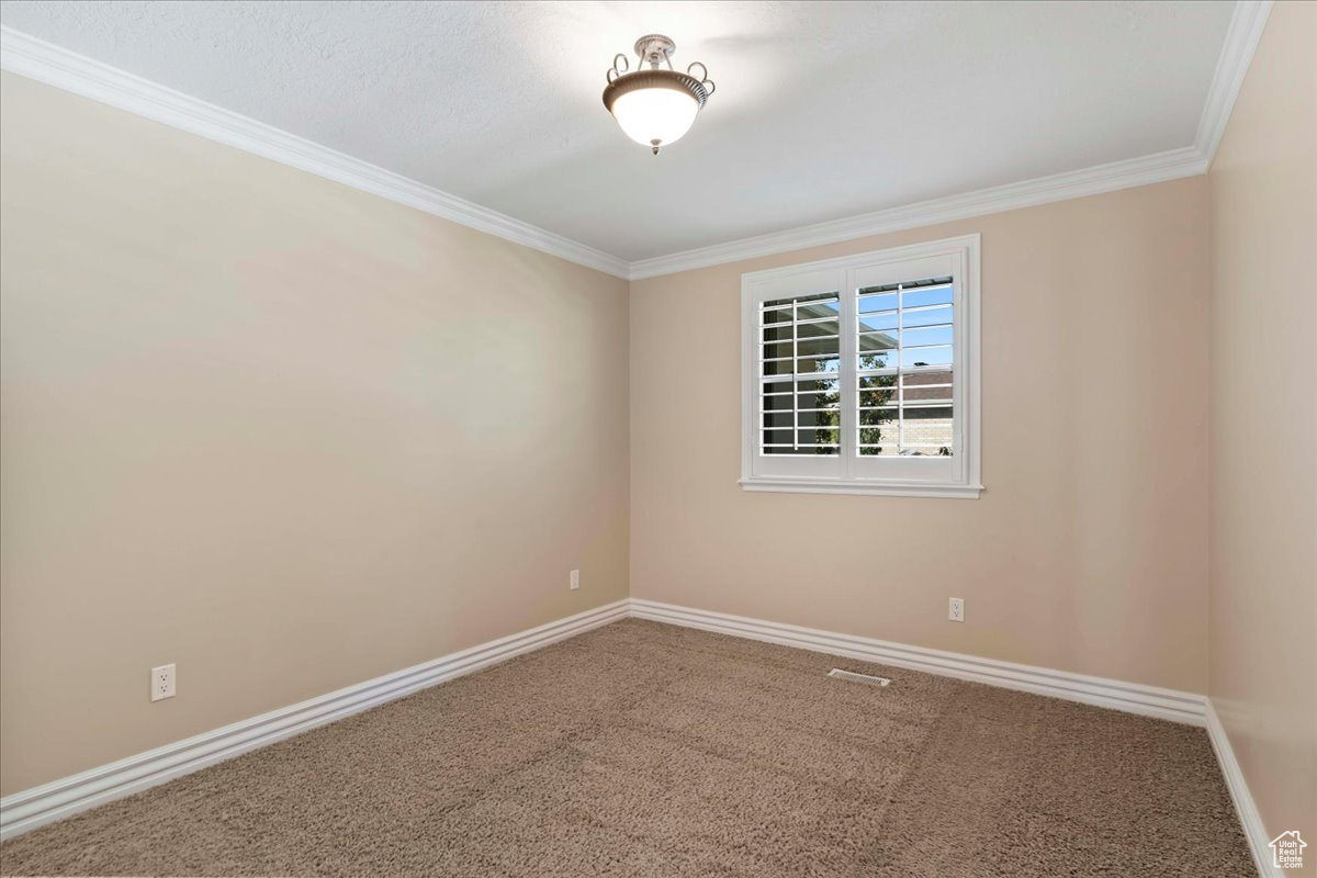 COVE ESTATES - Residential