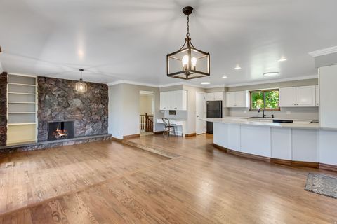 Tiny photo for 2025 E HEDGEWOOD CT, Holladay, UT 84121 (MLS # 2159104)
