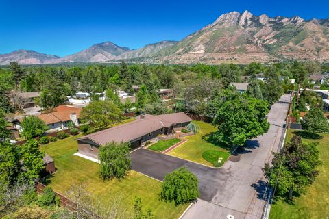 Tiny photo for 2025 E HEDGEWOOD CT, Holladay, UT 84121 (MLS # 2159104)