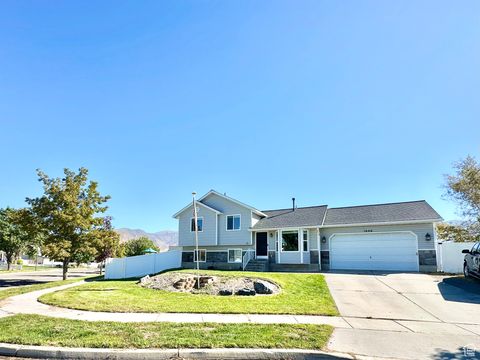 Tiny photo for 1046 N CEDARWOOD BLVD N, Tooele, UT 84074 (MLS # 2118356)