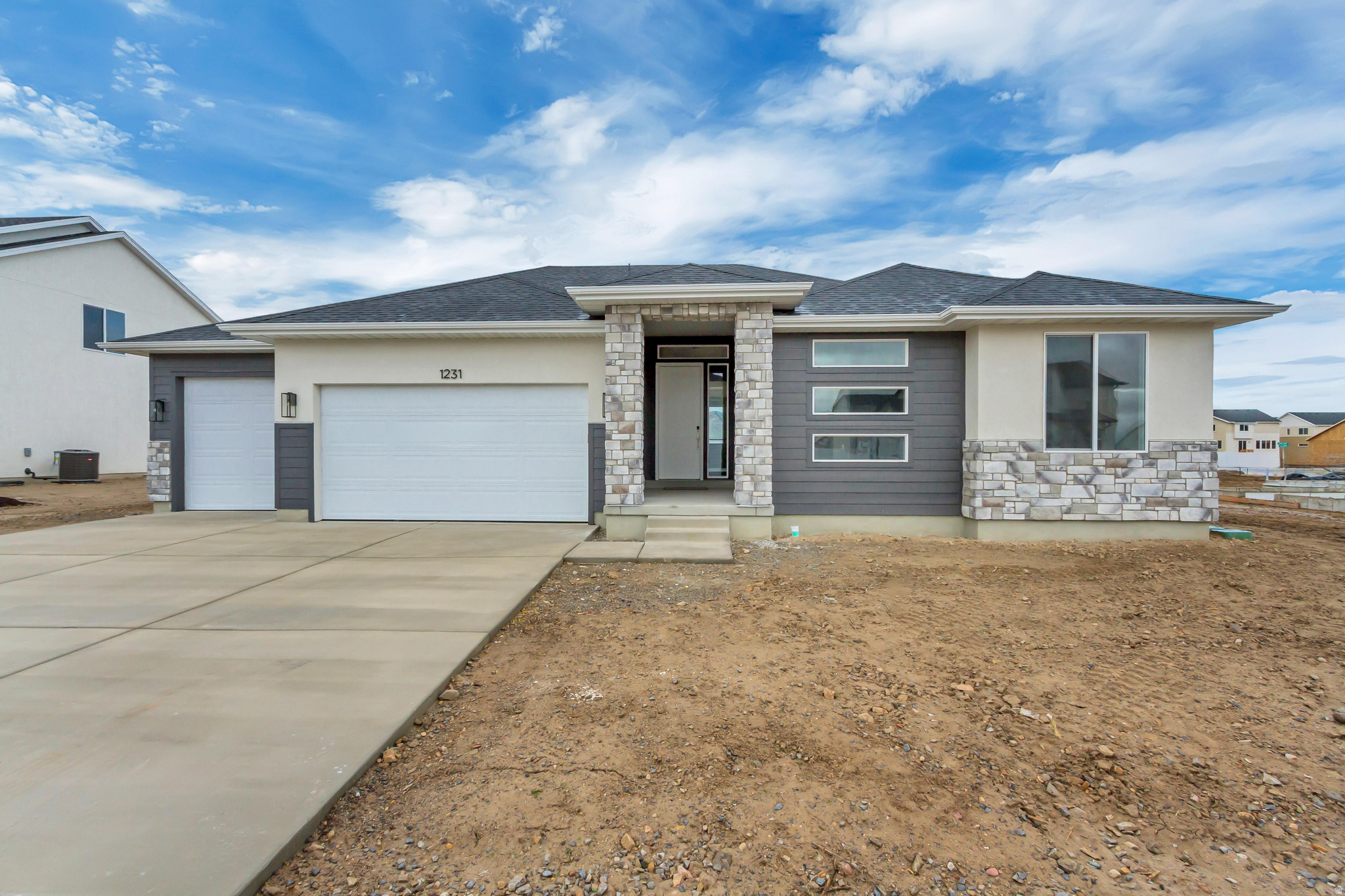 ARROWHEAD RANCH - Residential