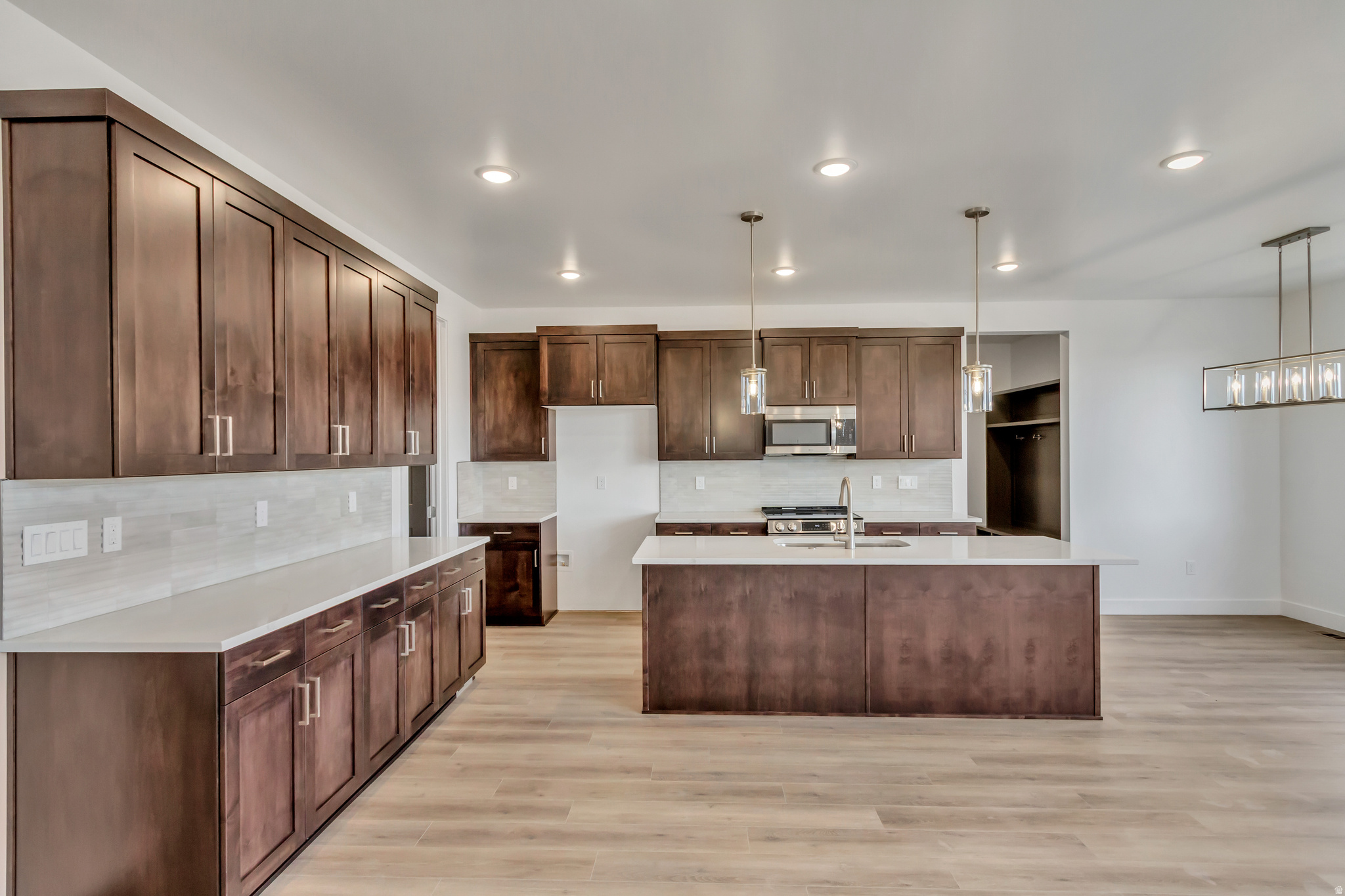 ARROWHEAD RANCH - Residential