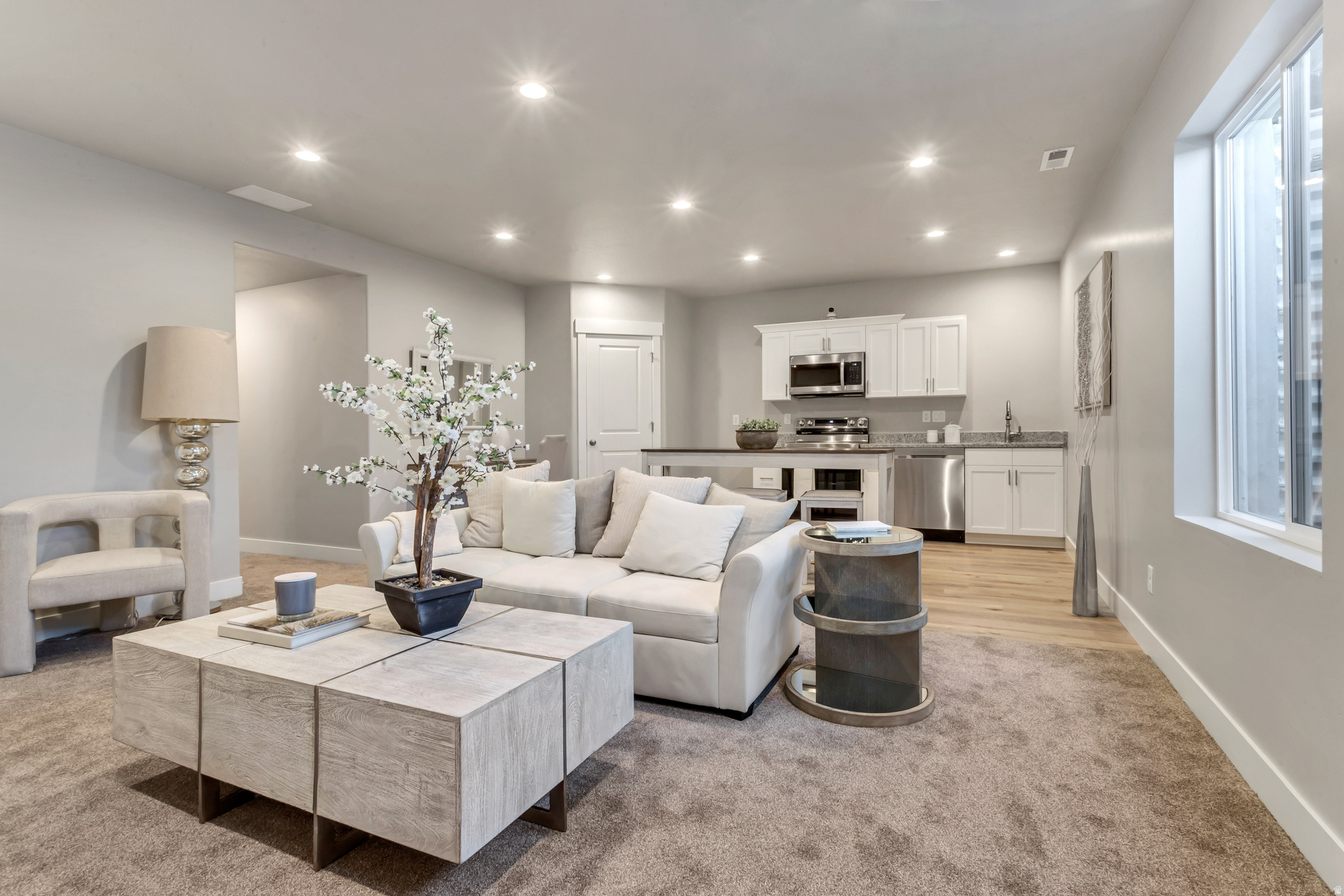 PACIFIC SPRINGS - Residential