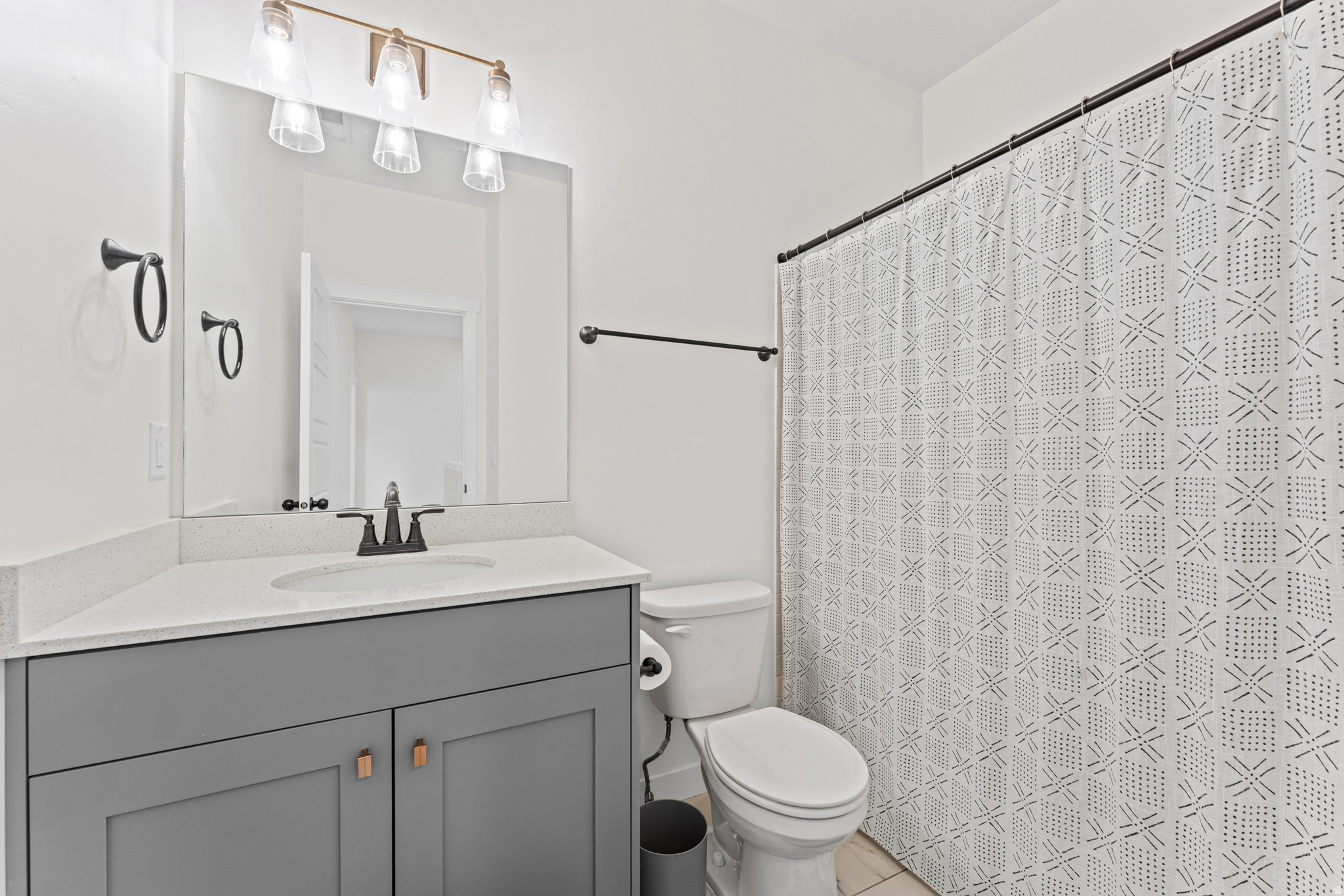 DAYBREAK SOUTH STATION - Residential