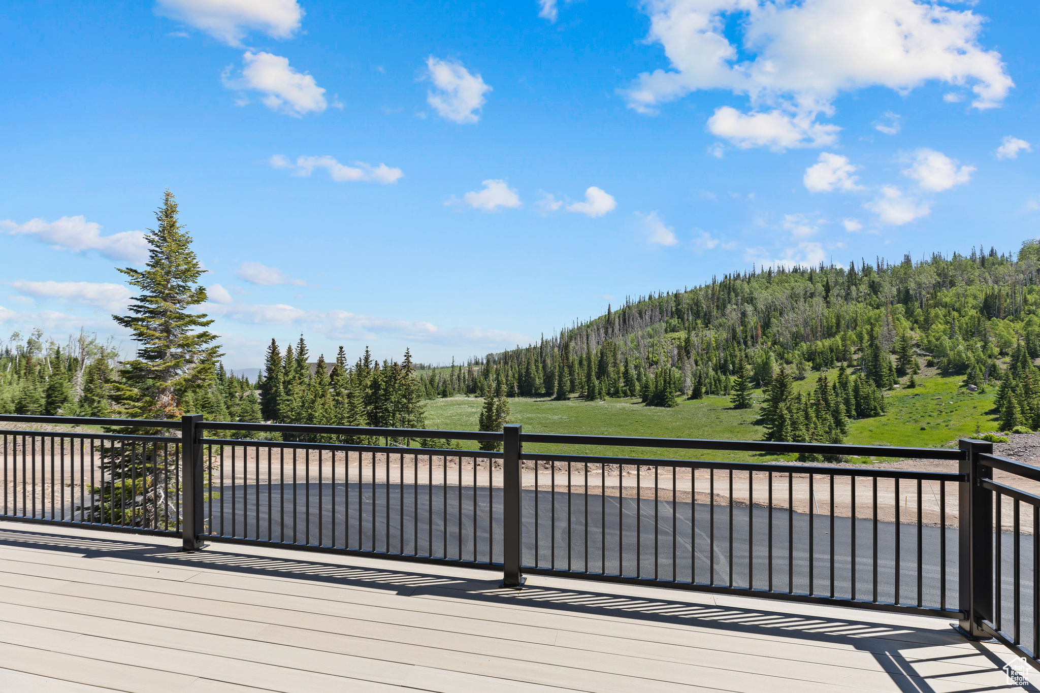 STEAM ENGINE MEADOWS - Residential