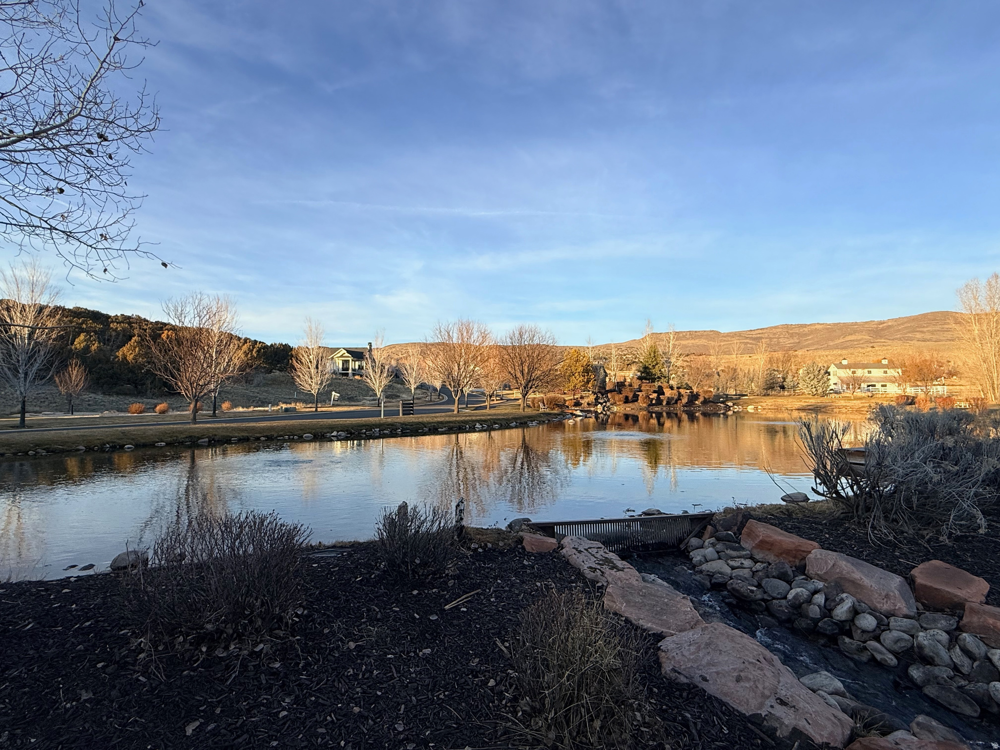 THE CROSSING - Residential