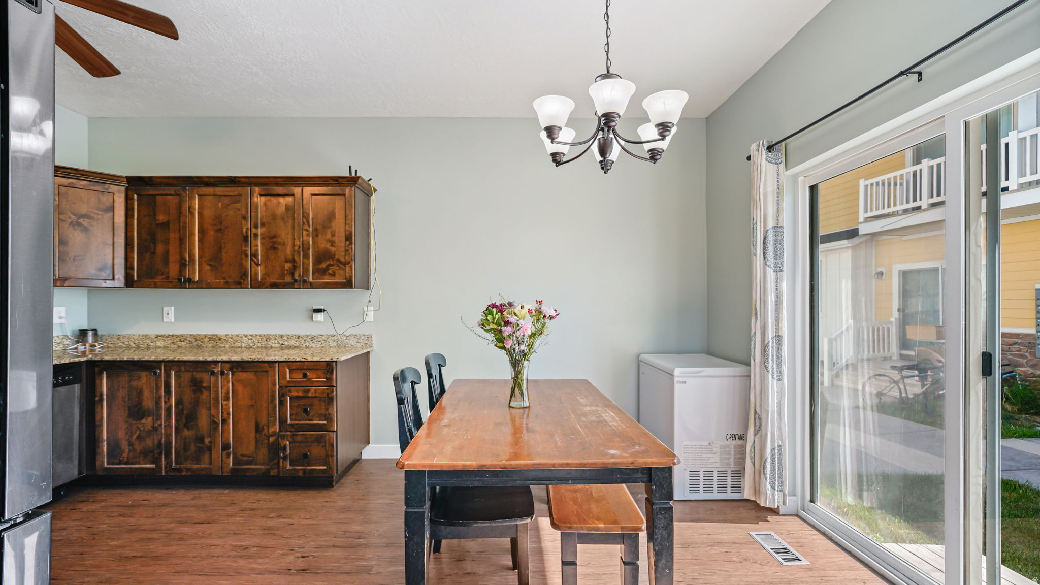 EAGLE POINT - Residential
