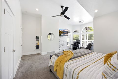 Tiny photo for 2701 E 6425 S, Uintah, UT 84403 (MLS # 2160373)