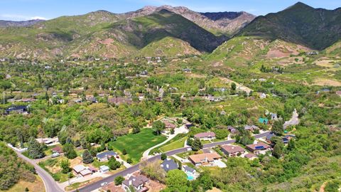 Tiny photo for 2701 E 6425 S, Uintah, UT 84403 (MLS # 2160373)