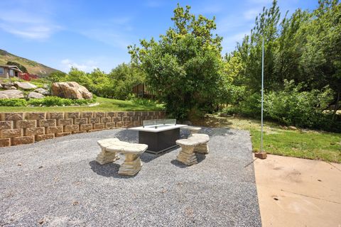 Tiny photo for 2701 E 6425 S, Uintah, UT 84403 (MLS # 2160373)