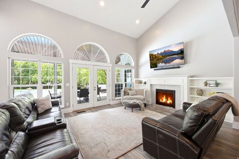 Tiny photo for 2701 E 6425 S, Uintah, UT 84403 (MLS # 2160373)