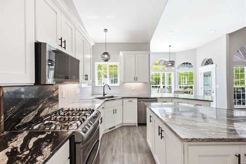 Tiny photo for 2701 E 6425 S, Uintah, UT 84403 (MLS # 2160373)