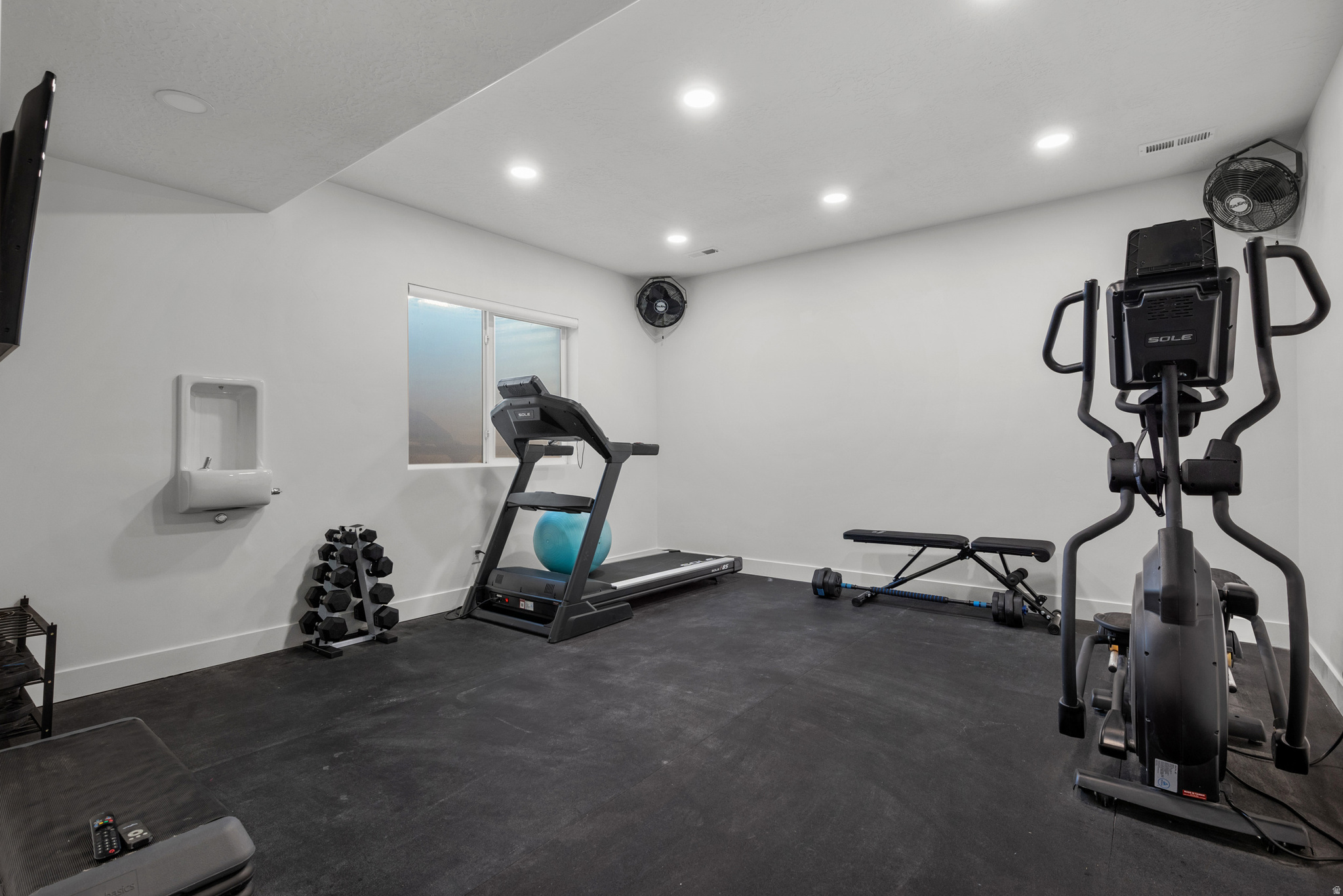 QUAILHILL AT MT. SARATOGA - Residential