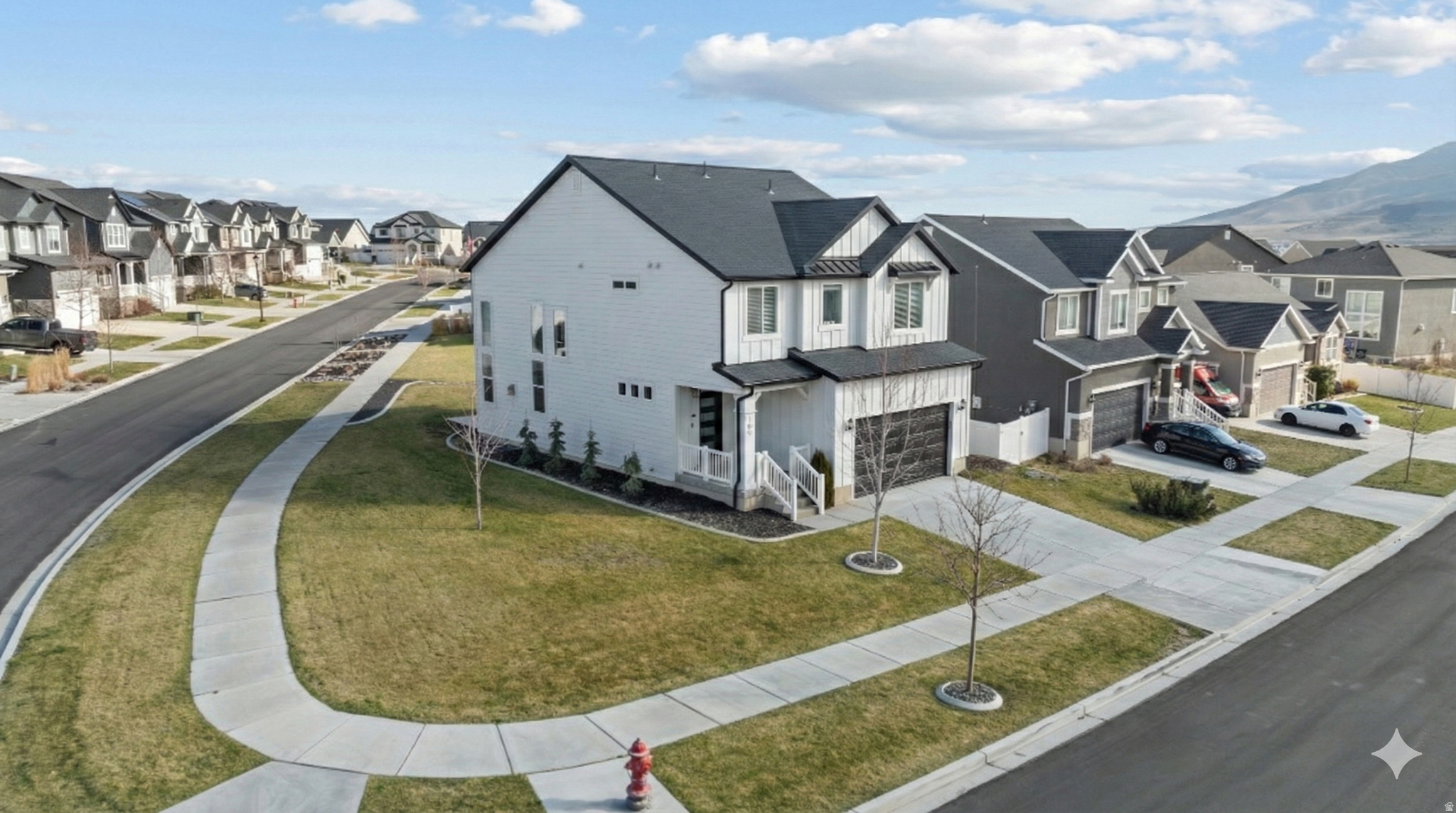 QUAILHILL AT MT. SARATOGA - Residential