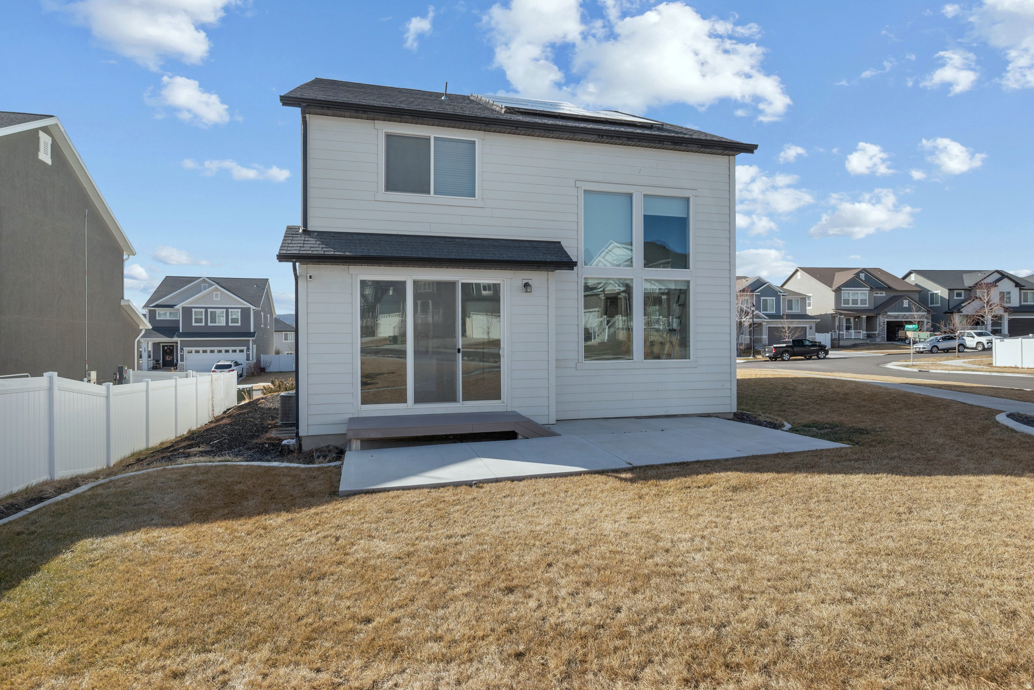 QUAILHILL AT MT. SARATOGA - Residential