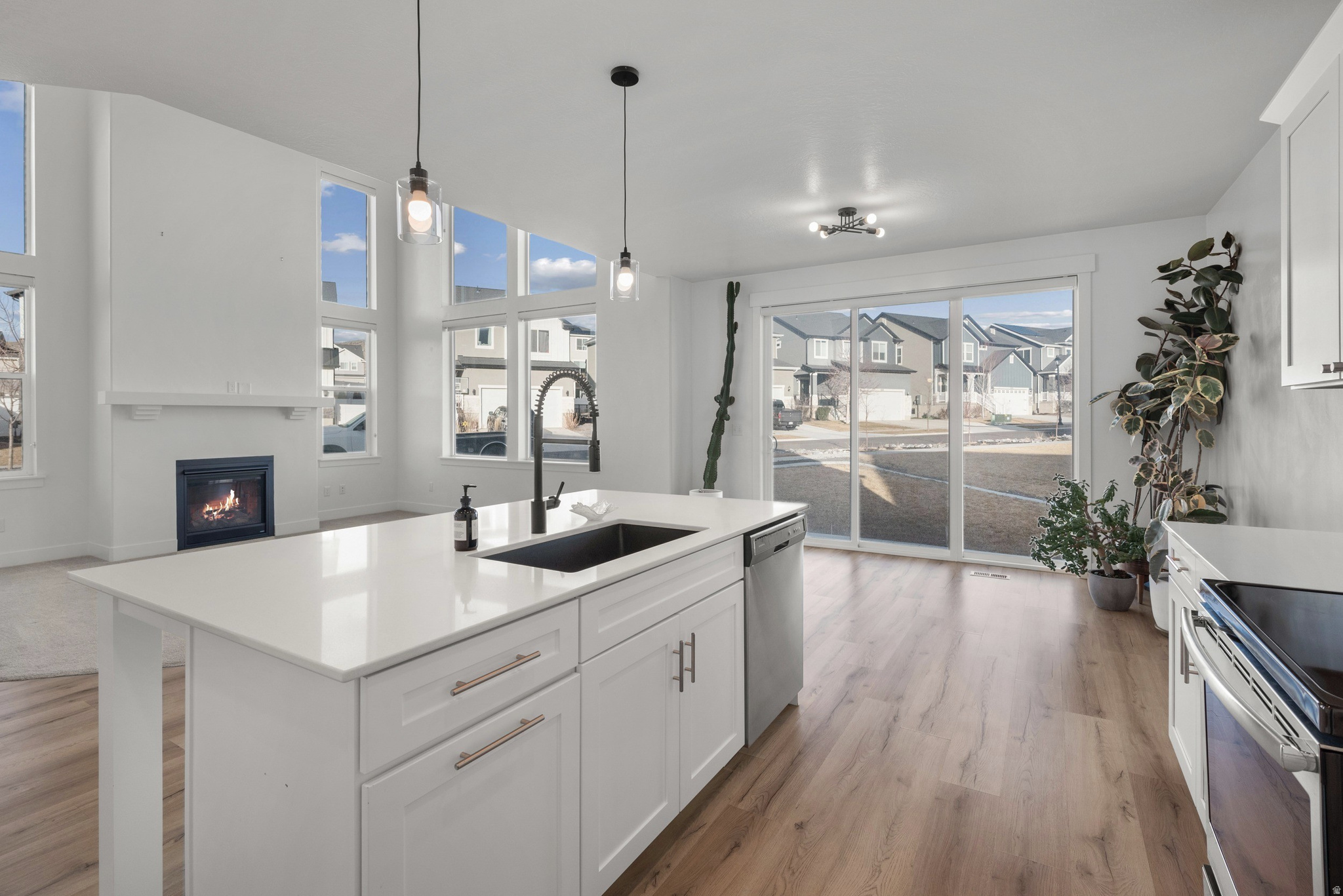 QUAILHILL AT MT. SARATOGA - Residential