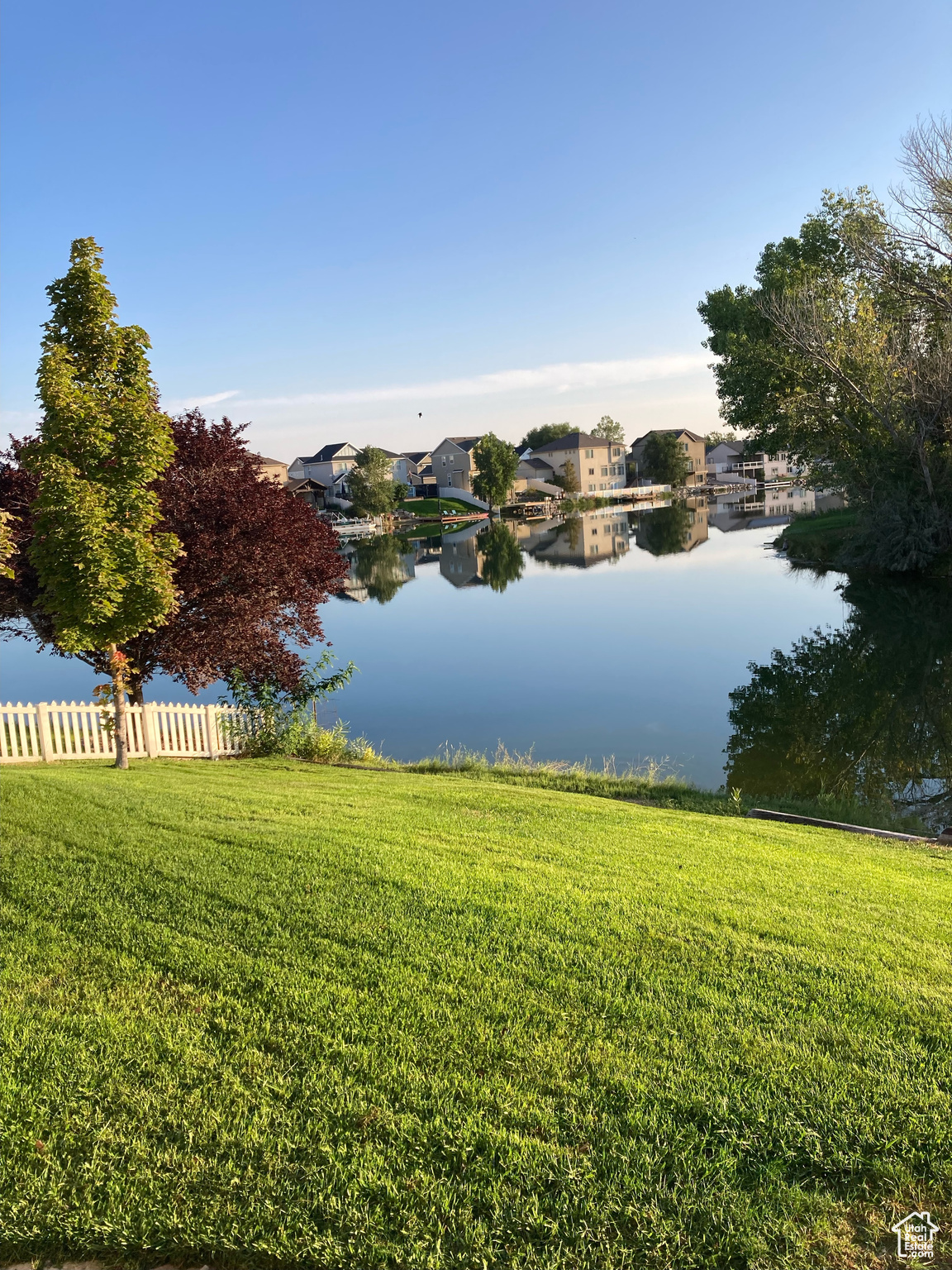 CAPTAINS ISLAND SUB - Residential Lease