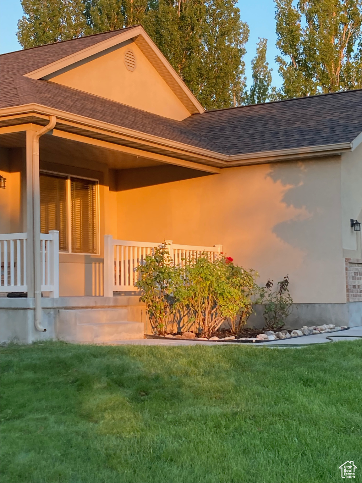 CAPTAINS ISLAND SUB - Residential Lease